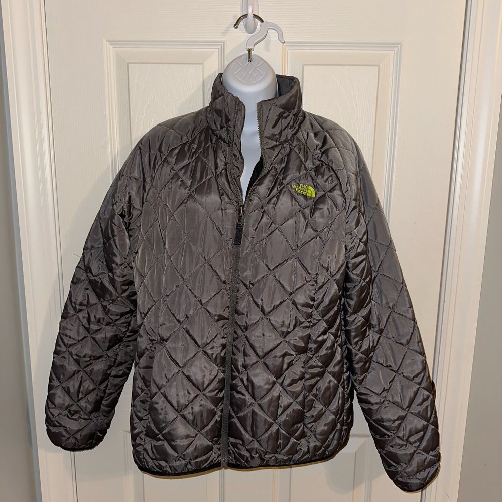 North Face Winter Jacket - Picture 3 of 4